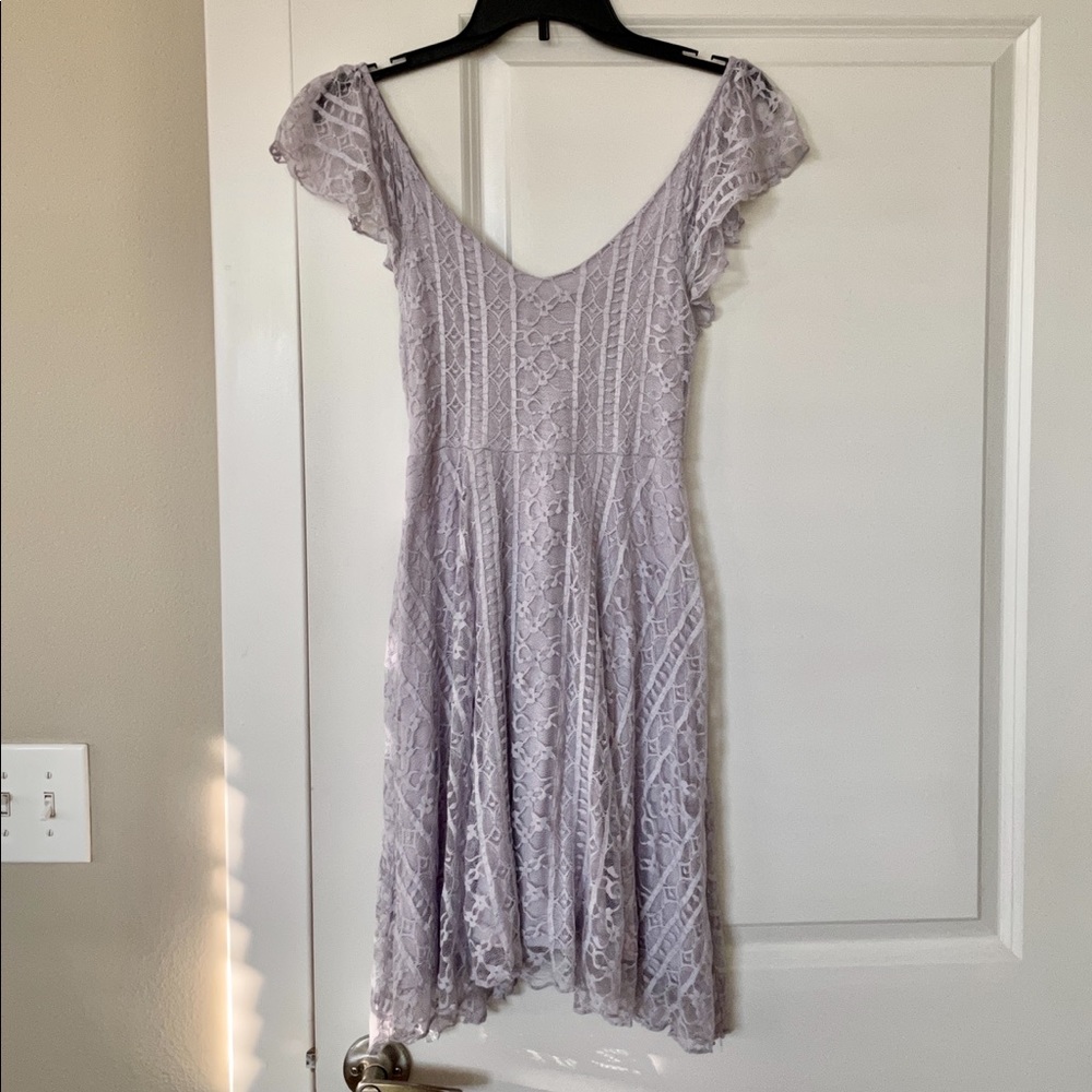 Kimchi Blue Mini Dress Purple Lilac Lace V-Neck Size S